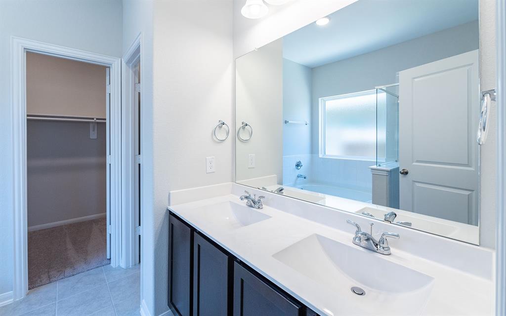 4615 2 Painted Bunting Lane, Baytown, Texas 77521, 4 Bedrooms Bedrooms, 9 Rooms Rooms,2 BathroomsBathrooms,Single-family,For Sale,Painted Bunting,56982205