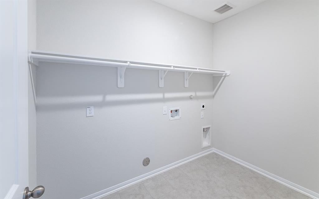 4615 2 Painted Bunting Lane, Baytown, Texas 77521, 4 Bedrooms Bedrooms, 9 Rooms Rooms,2 BathroomsBathrooms,Single-family,For Sale,Painted Bunting,56982205