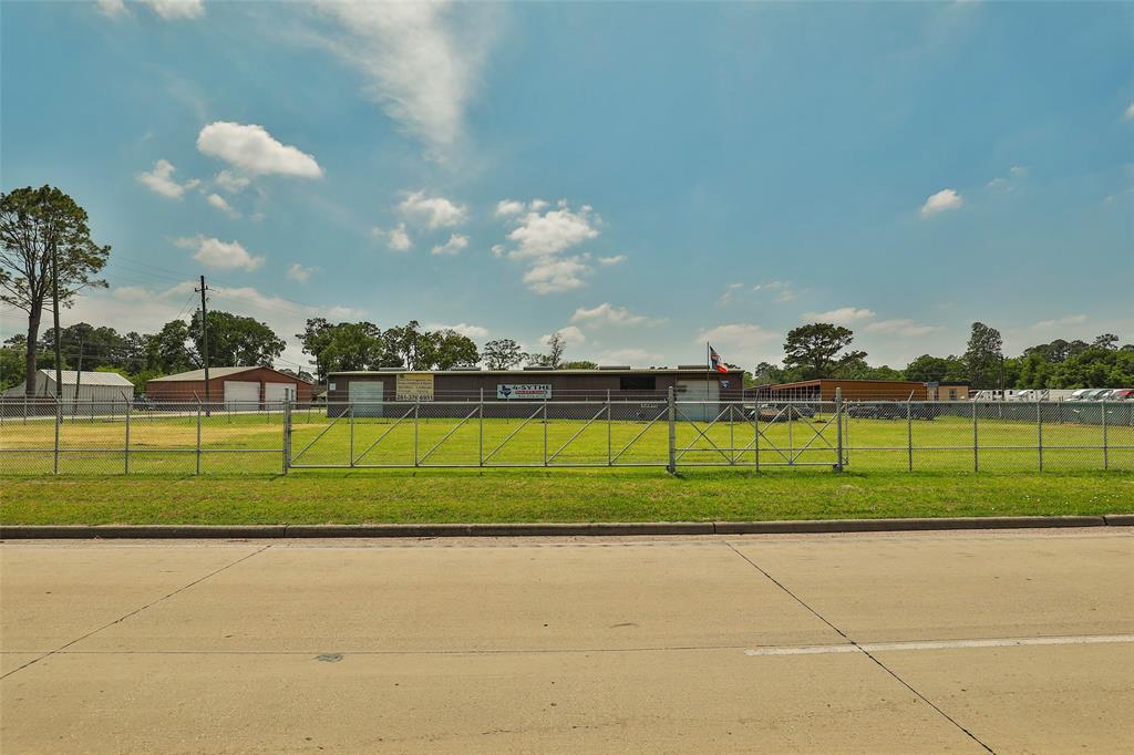 13931 Huffmeister Road, Cypress, Texas 77429, ,Lots,For Sale,Huffmeister,97808601