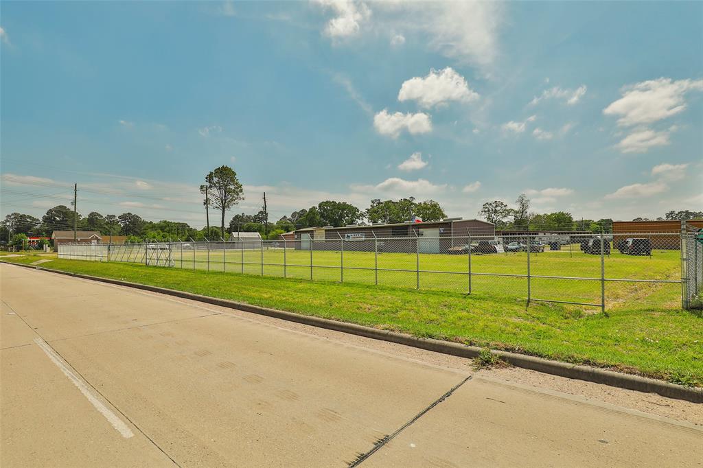 13931 Huffmeister Road, Cypress, Texas 77429, ,Lots,For Sale,Huffmeister,97808601