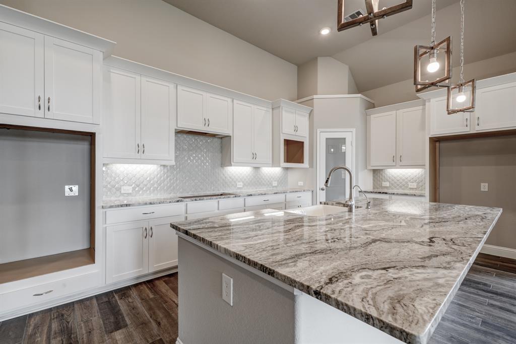 19031 2 Paso Fino Prairie Lane, Tomball, Texas 77377, 4 Bedrooms Bedrooms, 13 Rooms Rooms,3 BathroomsBathrooms,Single-family,For Sale,Paso Fino Prairie,77298021