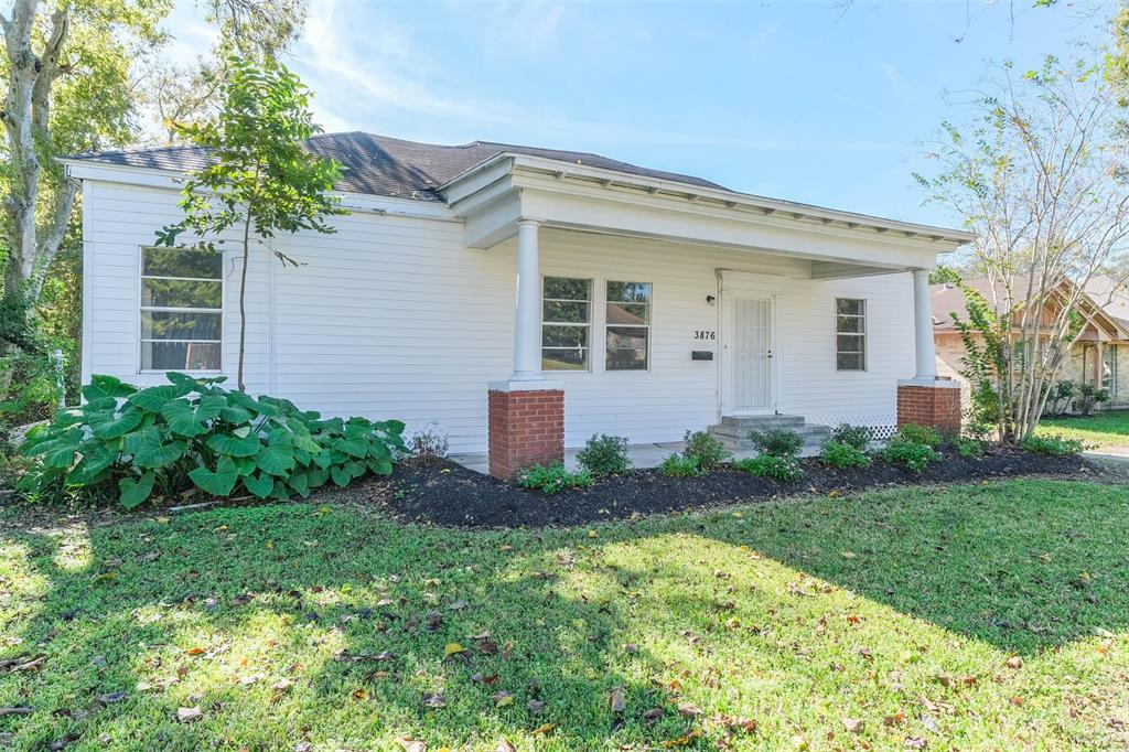 3876 1 Rosedale Street, Houston, Texas 77004, 3 Bedrooms Bedrooms, 7 Rooms Rooms,2 BathroomsBathrooms,Single-family,For Sale,Rosedale,52020291