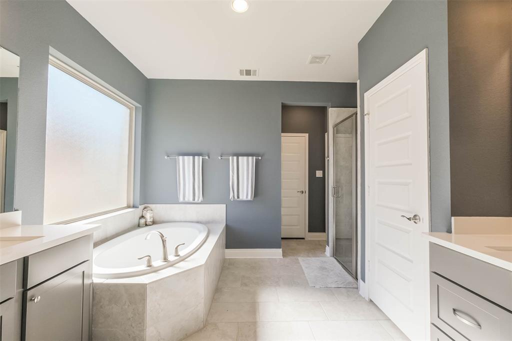 4303 2 Tupelo Leaf Court, Manvel, Texas 77578, 4 Bedrooms Bedrooms, 15 Rooms Rooms,3 BathroomsBathrooms,Single-family,For Sale,Tupelo Leaf,52095017