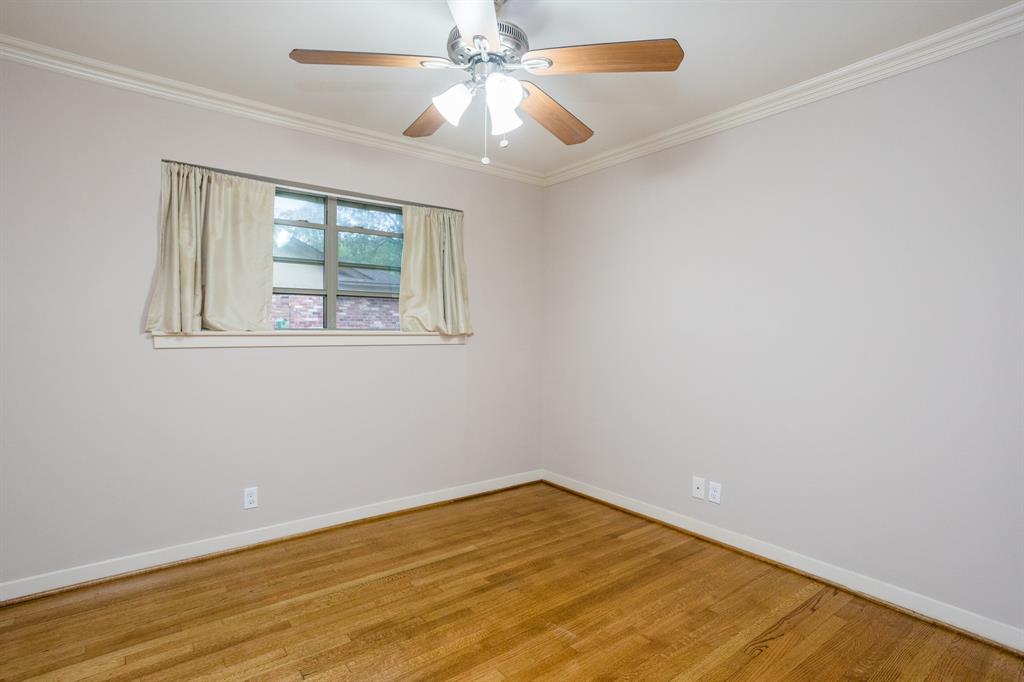 5243 1 Wigton Drive, Houston, Texas 77096, 3 Bedrooms Bedrooms, 9 Rooms Rooms,2 BathroomsBathrooms,Single-family,For Sale,Wigton,58815965