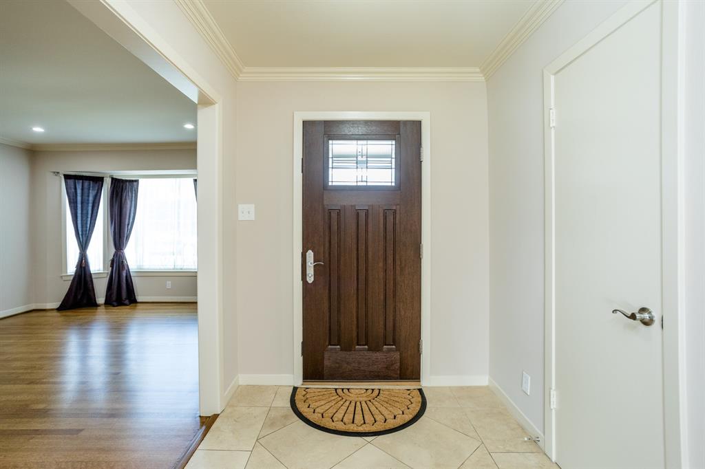 5243 1 Wigton Drive, Houston, Texas 77096, 3 Bedrooms Bedrooms, 9 Rooms Rooms,2 BathroomsBathrooms,Single-family,For Sale,Wigton,58815965