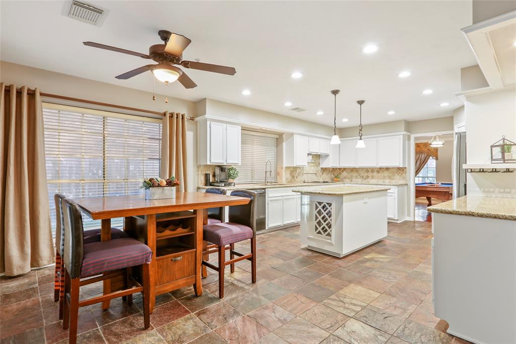 3307 1 Woodland View Drive, Kingwood, Texas 77345, 4 Bedrooms Bedrooms, 8 Rooms Rooms,2 BathroomsBathrooms,Single-family,For Sale,Woodland View,83393157
