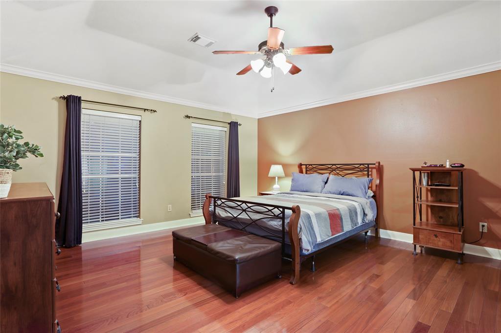 3307 1 Woodland View Drive, Kingwood, Texas 77345, 4 Bedrooms Bedrooms, 8 Rooms Rooms,2 BathroomsBathrooms,Single-family,For Sale,Woodland View,83393157