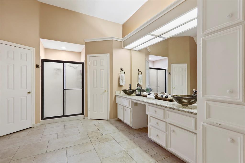 3307 1 Woodland View Drive, Kingwood, Texas 77345, 4 Bedrooms Bedrooms, 8 Rooms Rooms,2 BathroomsBathrooms,Single-family,For Sale,Woodland View,83393157