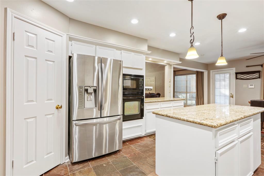 3307 1 Woodland View Drive, Kingwood, Texas 77345, 4 Bedrooms Bedrooms, 8 Rooms Rooms,2 BathroomsBathrooms,Single-family,For Sale,Woodland View,83393157