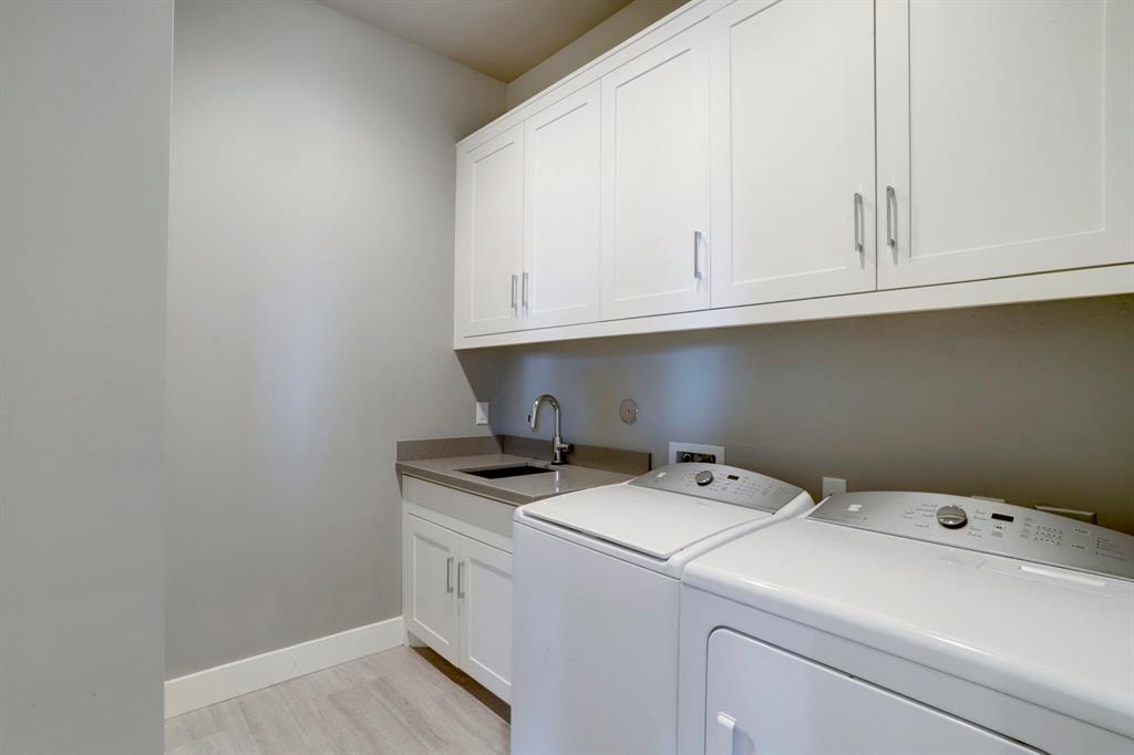 2123 3 Woodhead Street, Houston, Texas 77019, 4 Bedrooms Bedrooms, 9 Rooms Rooms,3 BathroomsBathrooms,Single-family,For Sale,Woodhead,62015103