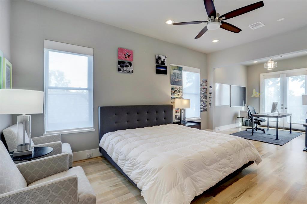 2123 3 Woodhead Street, Houston, Texas 77019, 4 Bedrooms Bedrooms, 9 Rooms Rooms,3 BathroomsBathrooms,Single-family,For Sale,Woodhead,62015103