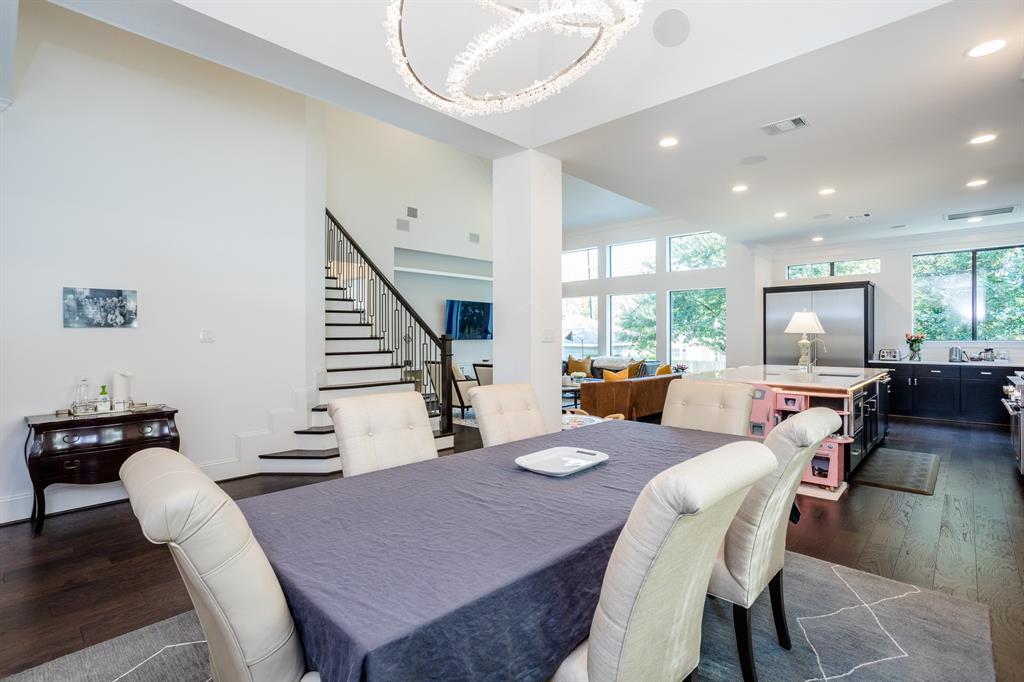 8703 2 Linkmeadow Lane, Houston, Texas 77025, 4 Bedrooms Bedrooms, 16 Rooms Rooms,4 BathroomsBathrooms,Single-family,For Sale,Linkmeadow,58561793