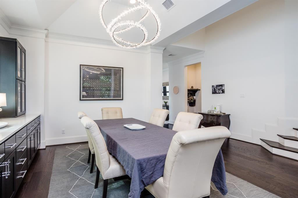 8703 2 Linkmeadow Lane, Houston, Texas 77025, 4 Bedrooms Bedrooms, 16 Rooms Rooms,4 BathroomsBathrooms,Single-family,For Sale,Linkmeadow,58561793