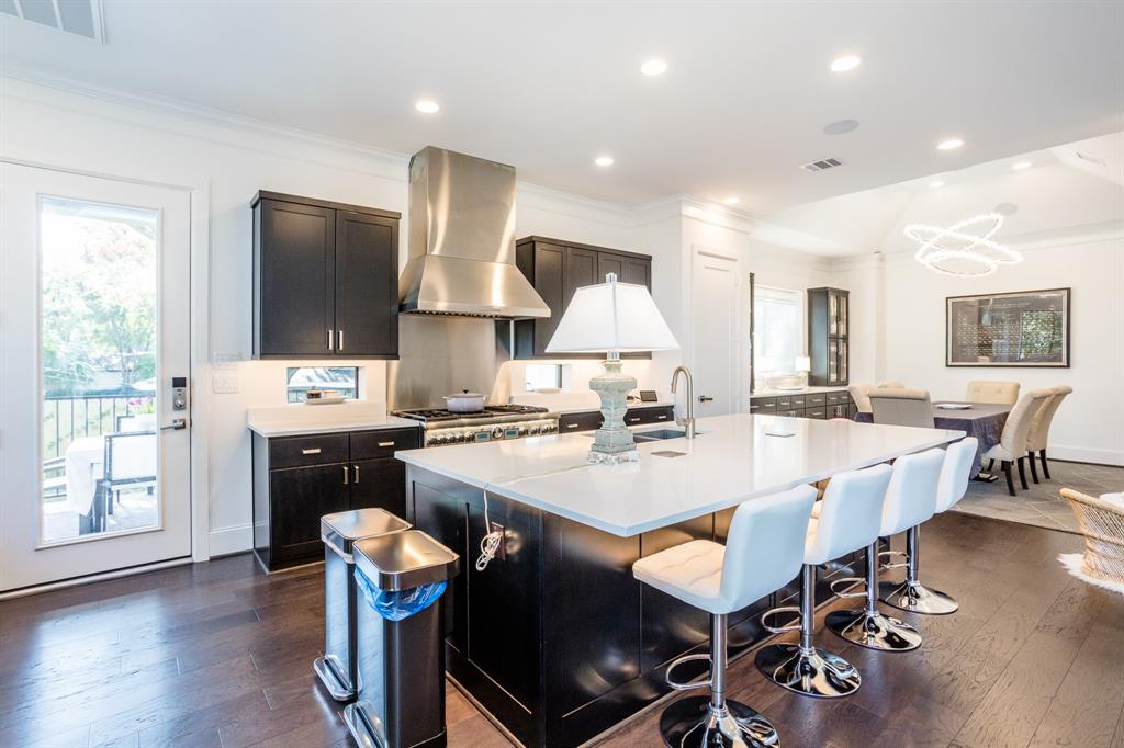 8703 2 Linkmeadow Lane, Houston, Texas 77025, 4 Bedrooms Bedrooms, 16 Rooms Rooms,4 BathroomsBathrooms,Single-family,For Sale,Linkmeadow,58561793