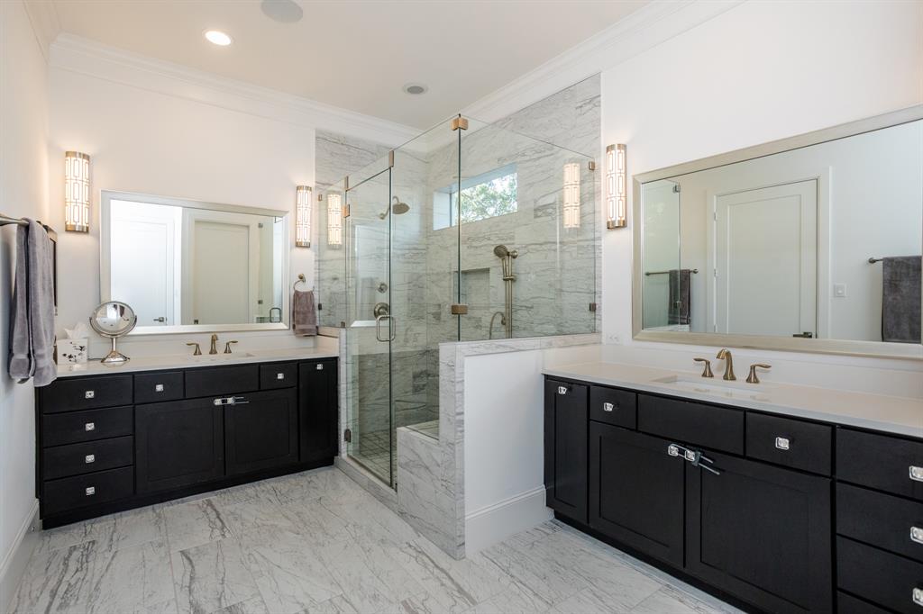 8703 2 Linkmeadow Lane, Houston, Texas 77025, 4 Bedrooms Bedrooms, 16 Rooms Rooms,4 BathroomsBathrooms,Single-family,For Sale,Linkmeadow,58561793