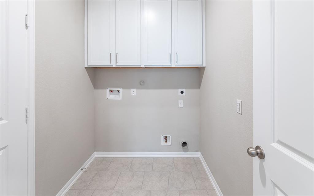 2714 2 Raspberry Sunset Circle, Texas City, Texas 77568, 4 Bedrooms Bedrooms, 10 Rooms Rooms,2 BathroomsBathrooms,Single-family,For Sale,Raspberry Sunset,81179148