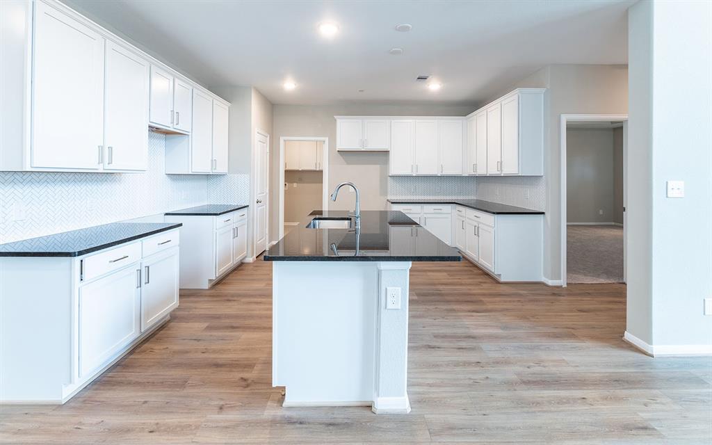 2714 2 Raspberry Sunset Circle, Texas City, Texas 77568, 4 Bedrooms Bedrooms, 10 Rooms Rooms,2 BathroomsBathrooms,Single-family,For Sale,Raspberry Sunset,81179148