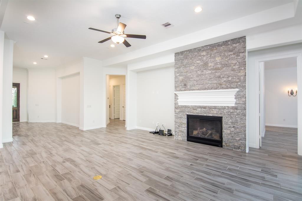 11002 1 Flanker Way, Richmond, Texas 77407, 3 Bedrooms Bedrooms, 11 Rooms Rooms,3 BathroomsBathrooms,Single-family,For Sale,Flanker Way,86766562