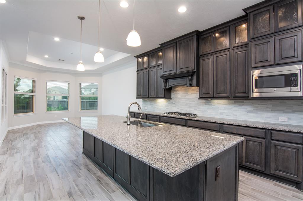 11002 1 Flanker Way, Richmond, Texas 77407, 3 Bedrooms Bedrooms, 11 Rooms Rooms,3 BathroomsBathrooms,Single-family,For Sale,Flanker Way,86766562