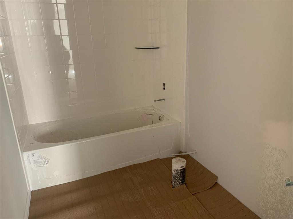 15811 1 Kinord Terrace Drive, Humble, Texas 77396, 3 Bedrooms Bedrooms, 7 Rooms Rooms,2 BathroomsBathrooms,Single-family,For Sale,Kinord Terrace,73995958