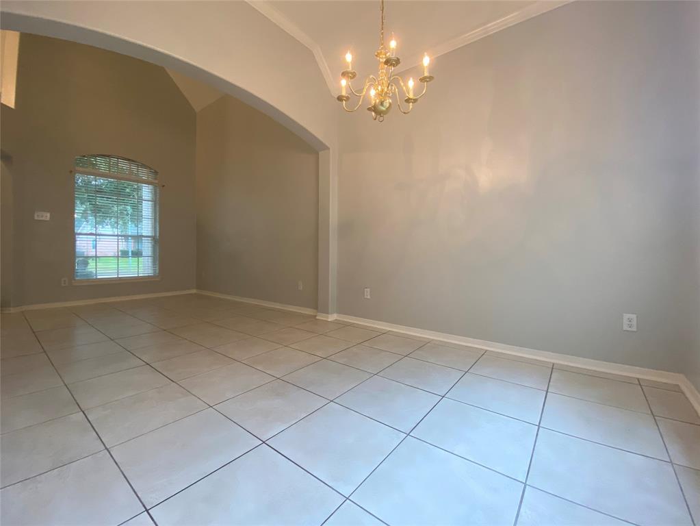 16627 2 Cobbler Crossing Drive, Sugar Land, Texas 77498, 3 Bedrooms Bedrooms, 4 Rooms Rooms,2 BathroomsBathrooms,Single-family,For Sale,Cobbler Crossing,26204714