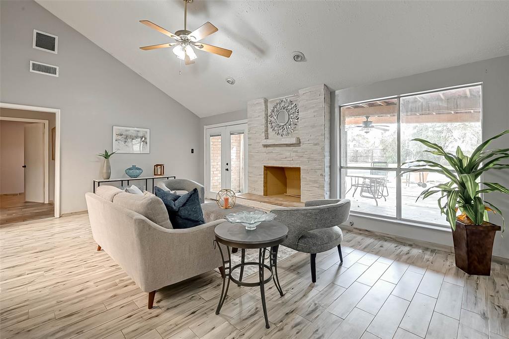 1075 1 Red Rock Canyon Drive, Katy, Texas 77450, 4 Bedrooms Bedrooms, 8 Rooms Rooms,2 BathroomsBathrooms,Single-family,For Sale,Red Rock Canyon,89451025