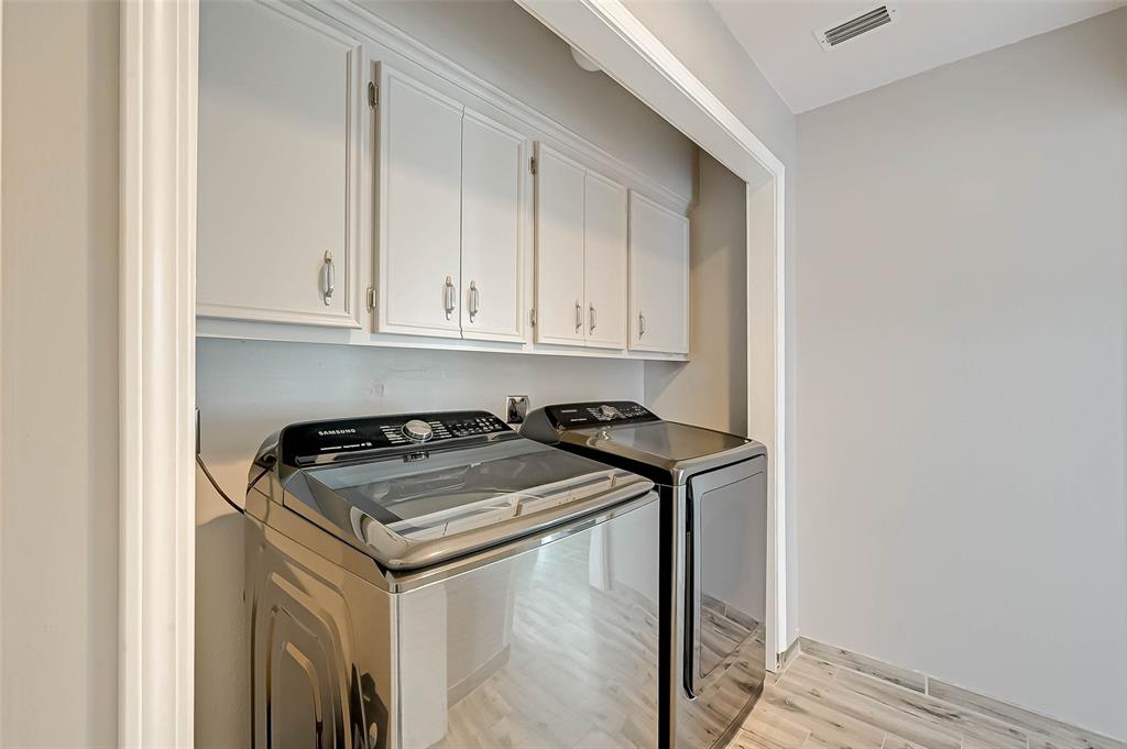 1075 1 Red Rock Canyon Drive, Katy, Texas 77450, 4 Bedrooms Bedrooms, 8 Rooms Rooms,2 BathroomsBathrooms,Single-family,For Sale,Red Rock Canyon,89451025