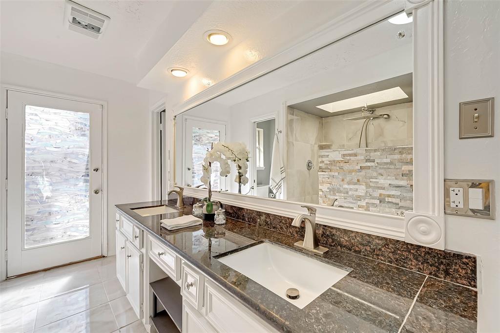 1075 1 Red Rock Canyon Drive, Katy, Texas 77450, 4 Bedrooms Bedrooms, 8 Rooms Rooms,2 BathroomsBathrooms,Single-family,For Sale,Red Rock Canyon,89451025