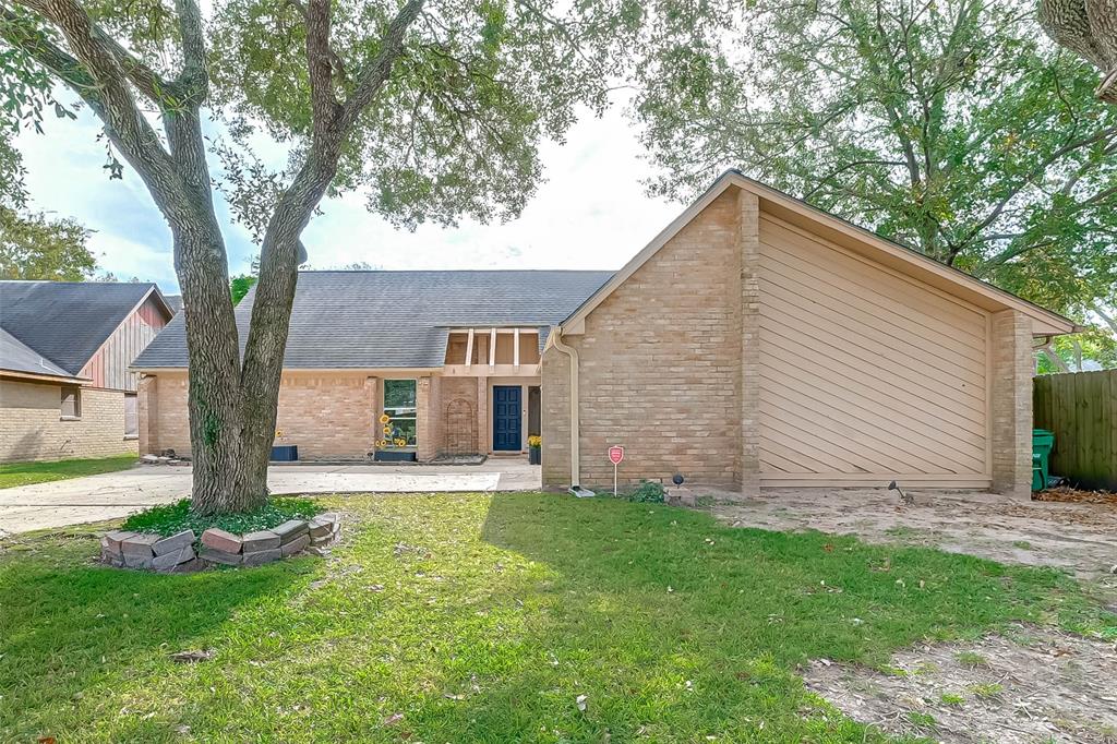 1075 1 Red Rock Canyon Drive, Katy, Texas 77450, 4 Bedrooms Bedrooms, 8 Rooms Rooms,2 BathroomsBathrooms,Single-family,For Sale,Red Rock Canyon,89451025