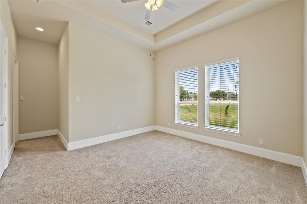 1503 2 Harbour Estates Circle, Pasadena, Texas 77586, 5 Bedrooms Bedrooms, 17 Rooms Rooms,6 BathroomsBathrooms,Single-family,For Sale,Harbour Estates,93436633