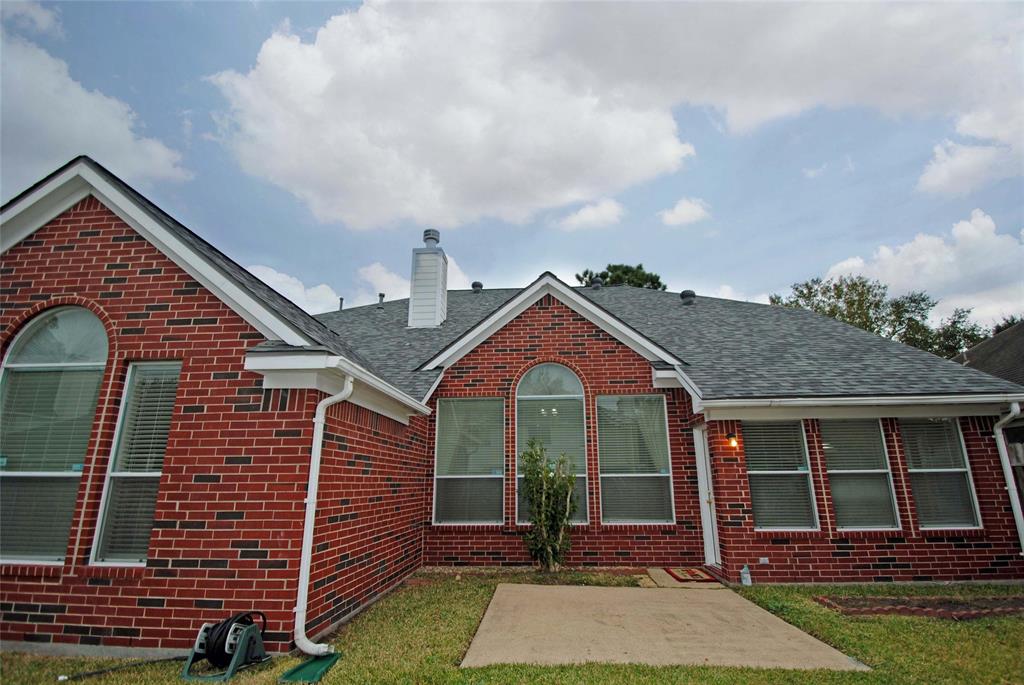2139 2 Mossy Trail Drive, Katy, Texas 77450, 4 Bedrooms Bedrooms, 12 Rooms Rooms,2 BathroomsBathrooms,Single-family,For Sale,Mossy Trail,98860647