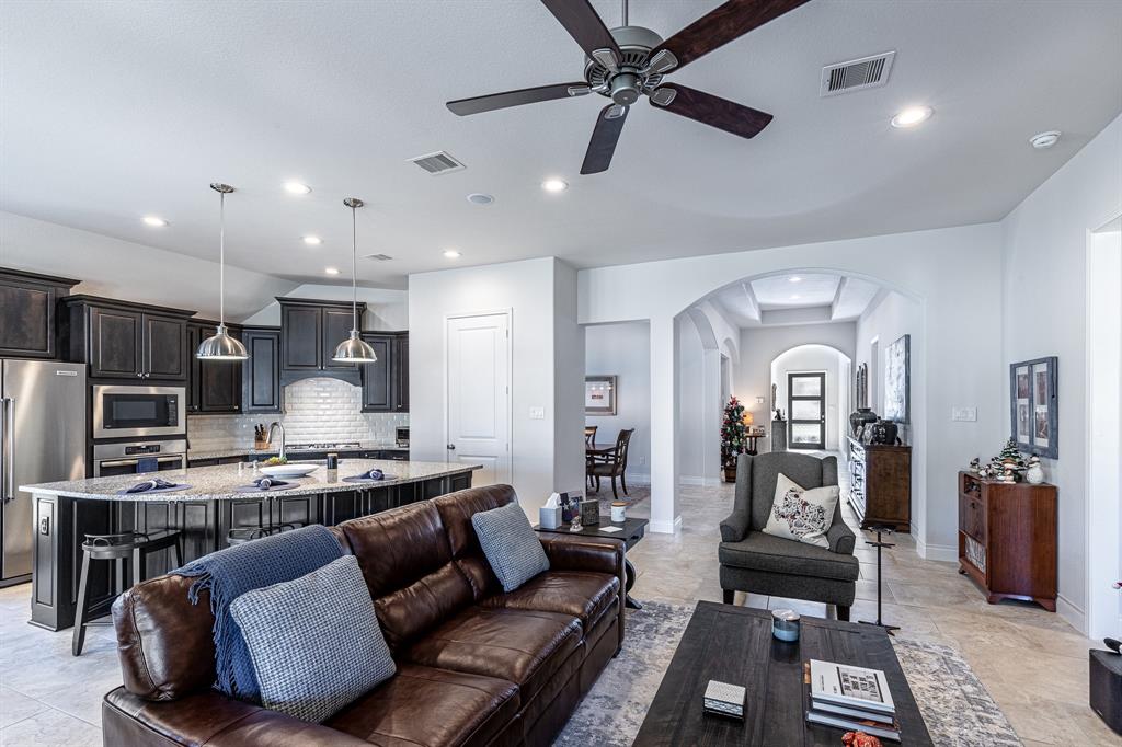 18814 1 Capalona Court, New Caney, Texas 77357, 3 Bedrooms Bedrooms, 7 Rooms Rooms,3 BathroomsBathrooms,Single-family,For Sale,Capalona,78050436
