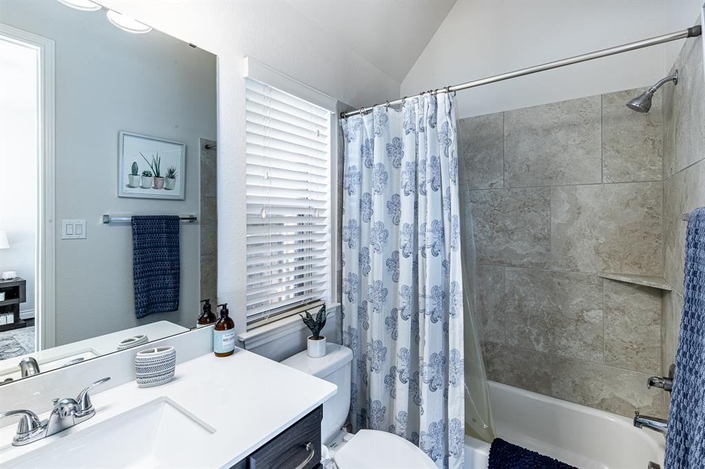 18814 1 Capalona Court, New Caney, Texas 77357, 3 Bedrooms Bedrooms, 7 Rooms Rooms,3 BathroomsBathrooms,Single-family,For Sale,Capalona,78050436