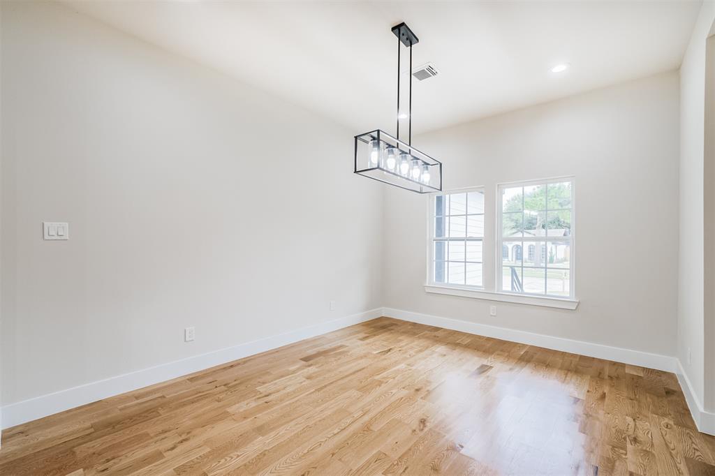 5129 1 Shady Oaks Lane, Friendswood, Texas 77546, 3 Bedrooms Bedrooms, 7 Rooms Rooms,2 BathroomsBathrooms,Single-family,For Sale,Shady Oaks,83096046