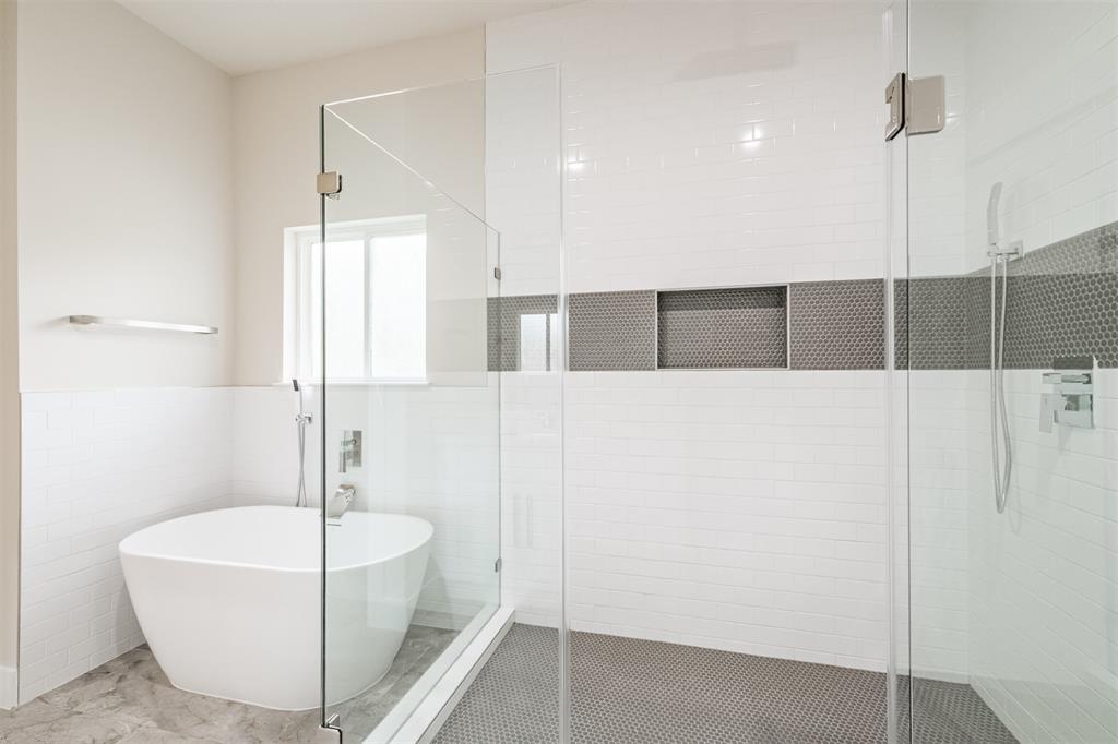 5129 1 Shady Oaks Lane, Friendswood, Texas 77546, 3 Bedrooms Bedrooms, 7 Rooms Rooms,2 BathroomsBathrooms,Single-family,For Sale,Shady Oaks,83096046