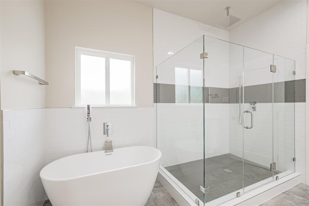 5129 1 Shady Oaks Lane, Friendswood, Texas 77546, 3 Bedrooms Bedrooms, 7 Rooms Rooms,2 BathroomsBathrooms,Single-family,For Sale,Shady Oaks,83096046