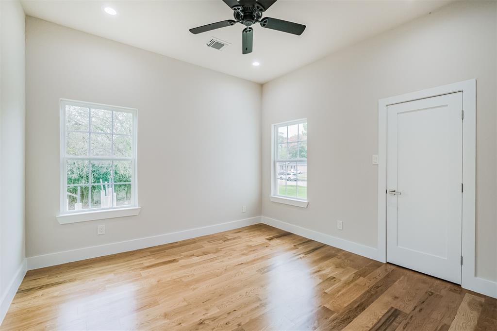 5129 1 Shady Oaks Lane, Friendswood, Texas 77546, 3 Bedrooms Bedrooms, 7 Rooms Rooms,2 BathroomsBathrooms,Single-family,For Sale,Shady Oaks,83096046