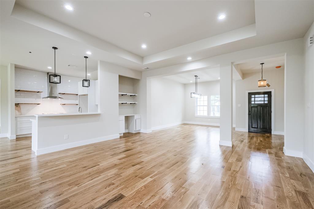 5129 1 Shady Oaks Lane, Friendswood, Texas 77546, 3 Bedrooms Bedrooms, 7 Rooms Rooms,2 BathroomsBathrooms,Single-family,For Sale,Shady Oaks,83096046