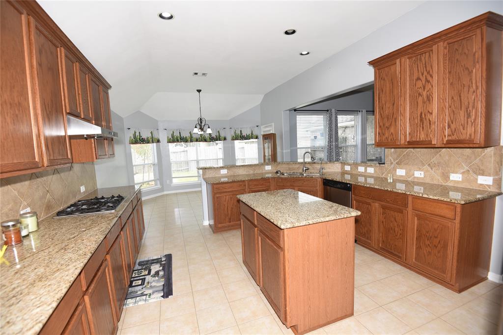 4622 1 Autumn Pine Lane, Houston, Texas 77084, 4 Bedrooms Bedrooms, 11 Rooms Rooms,2 BathroomsBathrooms,Single-family,For Sale,Autumn Pine,89930534