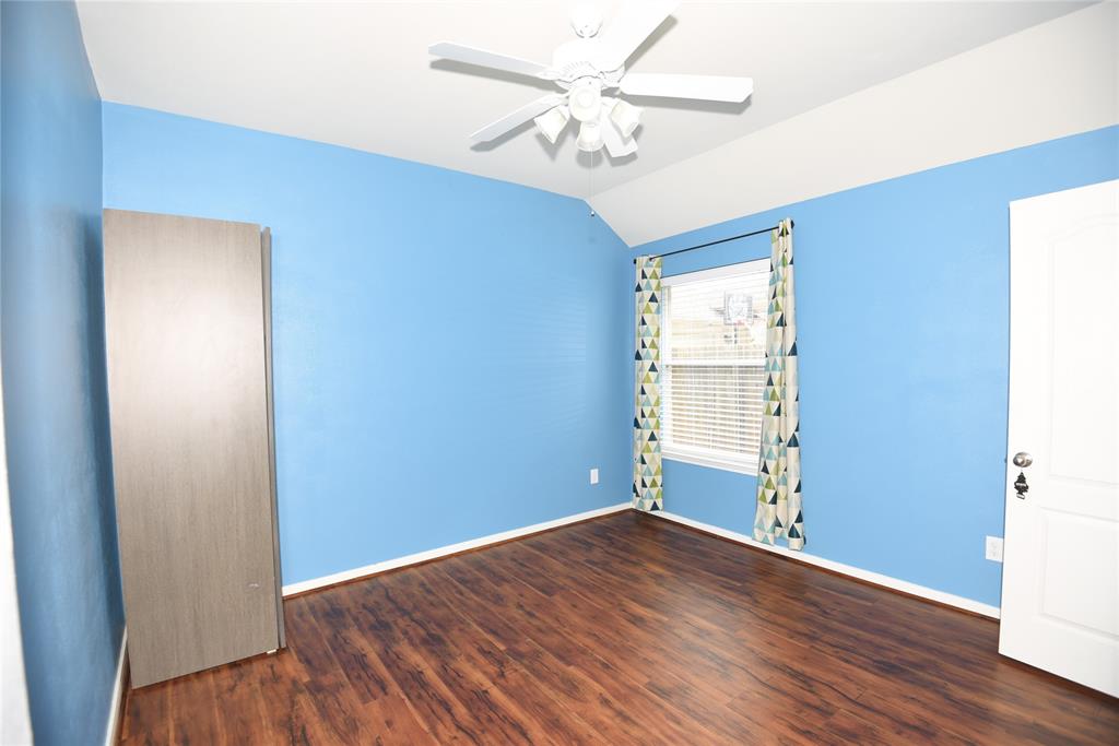 4622 1 Autumn Pine Lane, Houston, Texas 77084, 4 Bedrooms Bedrooms, 11 Rooms Rooms,2 BathroomsBathrooms,Single-family,For Sale,Autumn Pine,89930534