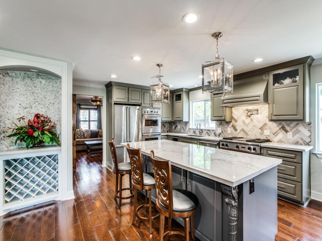 211 2 Briarpark Drive, Houston, Texas 77042, 4 Bedrooms Bedrooms, 9 Rooms Rooms,3 BathroomsBathrooms,Single-family,For Sale,Briarpark,83463404