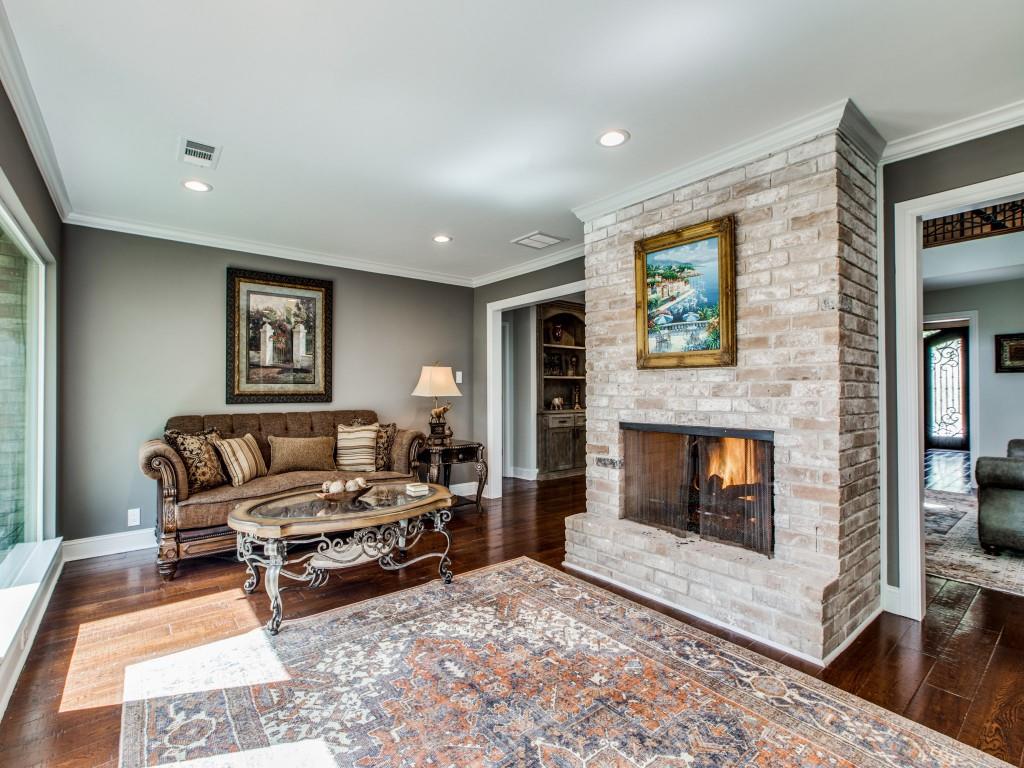 211 2 Briarpark Drive, Houston, Texas 77042, 4 Bedrooms Bedrooms, 9 Rooms Rooms,3 BathroomsBathrooms,Single-family,For Sale,Briarpark,83463404
