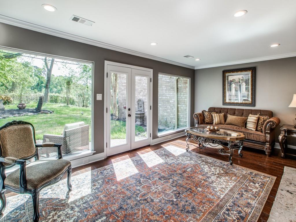 211 2 Briarpark Drive, Houston, Texas 77042, 4 Bedrooms Bedrooms, 9 Rooms Rooms,3 BathroomsBathrooms,Single-family,For Sale,Briarpark,83463404