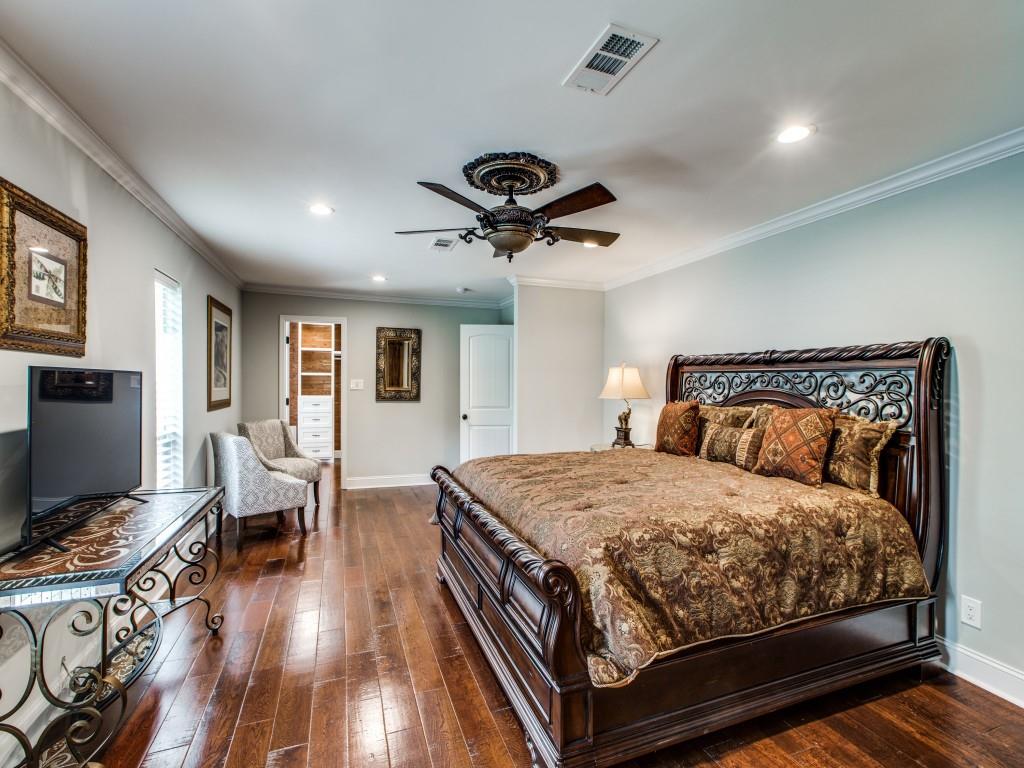 211 2 Briarpark Drive, Houston, Texas 77042, 4 Bedrooms Bedrooms, 9 Rooms Rooms,3 BathroomsBathrooms,Single-family,For Sale,Briarpark,83463404