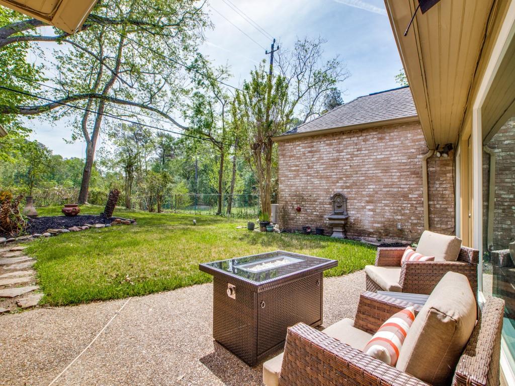 211 2 Briarpark Drive, Houston, Texas 77042, 4 Bedrooms Bedrooms, 9 Rooms Rooms,3 BathroomsBathrooms,Single-family,For Sale,Briarpark,83463404