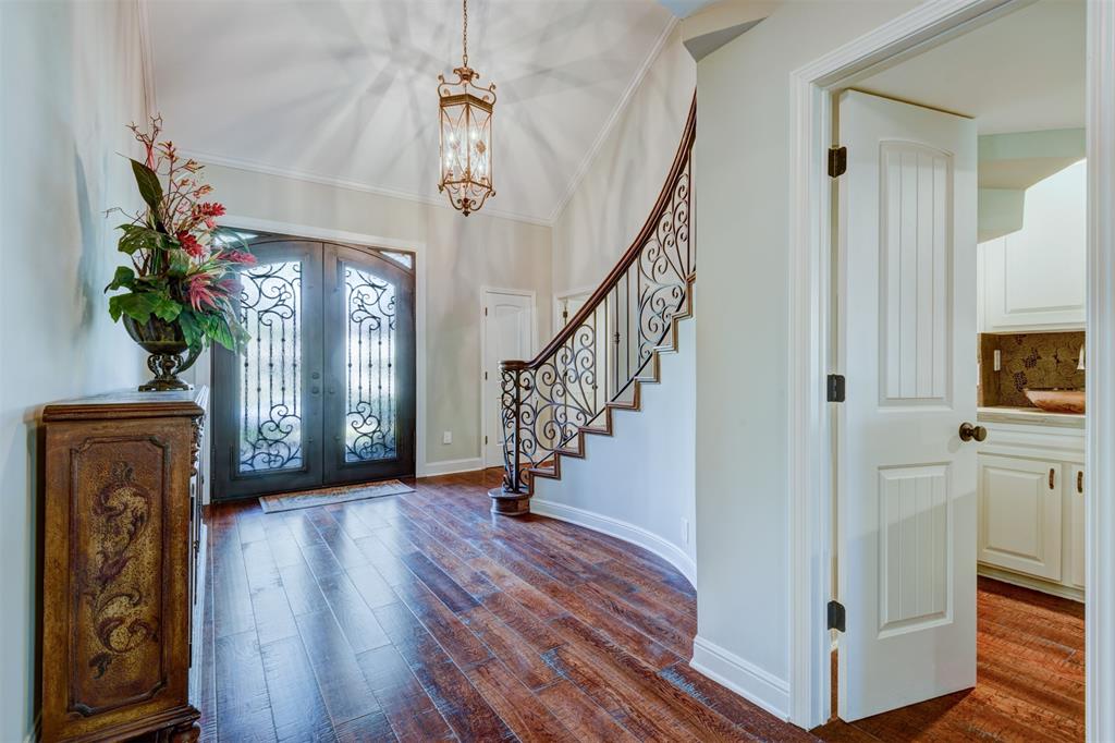 211 2 Briarpark Drive, Houston, Texas 77042, 4 Bedrooms Bedrooms, 9 Rooms Rooms,3 BathroomsBathrooms,Single-family,For Sale,Briarpark,83463404