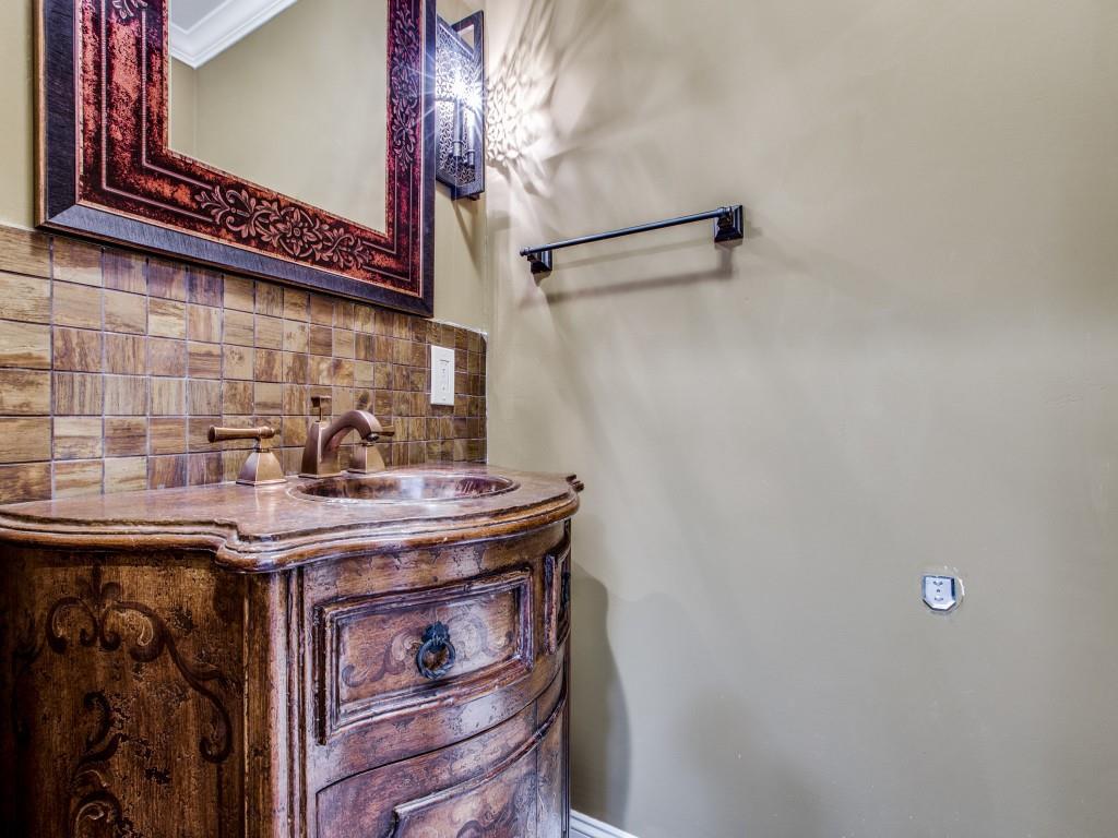 211 2 Briarpark Drive, Houston, Texas 77042, 4 Bedrooms Bedrooms, 9 Rooms Rooms,3 BathroomsBathrooms,Single-family,For Sale,Briarpark,83463404