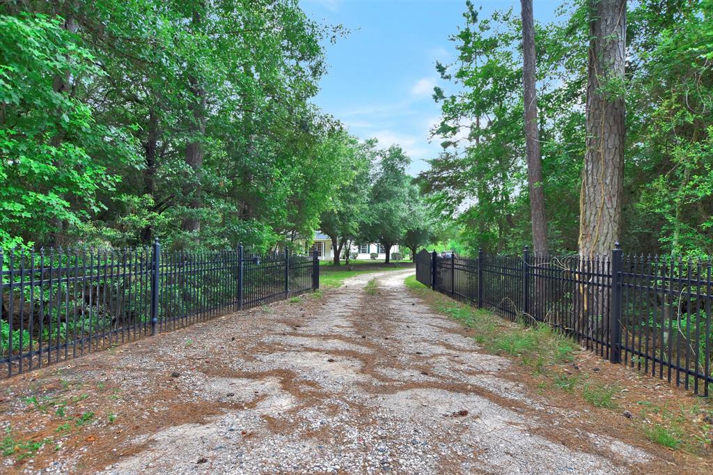 14837 1.5 Stagecoach Road, Stagecoach, Texas 77355, 4 Bedrooms Bedrooms, 13 Rooms Rooms,3 BathroomsBathrooms,Single-family,For Sale,Stagecoach,72906133