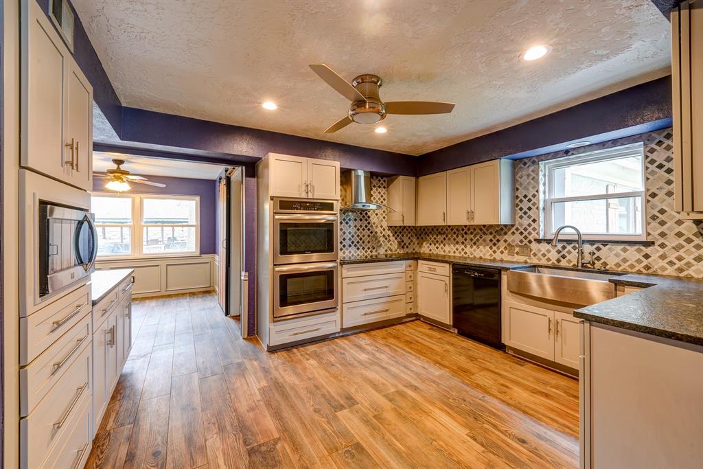 419 2 Kelly Road, Magnolia, Texas 77354, 5 Bedrooms Bedrooms, 9 Rooms Rooms,3 BathroomsBathrooms,Single-family,For Sale,Kelly,67590199