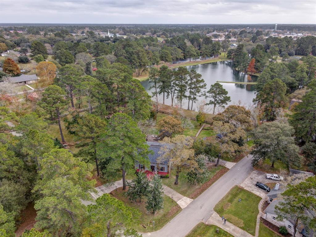 419 2 Kelly Road, Magnolia, Texas 77354, 5 Bedrooms Bedrooms, 9 Rooms Rooms,3 BathroomsBathrooms,Single-family,For Sale,Kelly,67590199